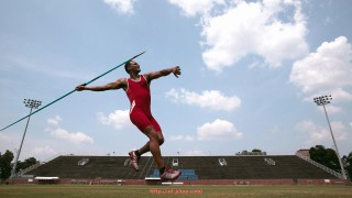 jrkan直播-针对大腿推蹬的专业健身器材功能与使用技巧